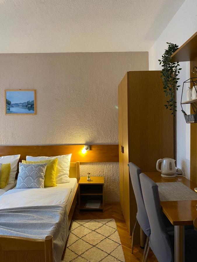 Hotel M&N Zafran à Grabovac  Extérieur photo