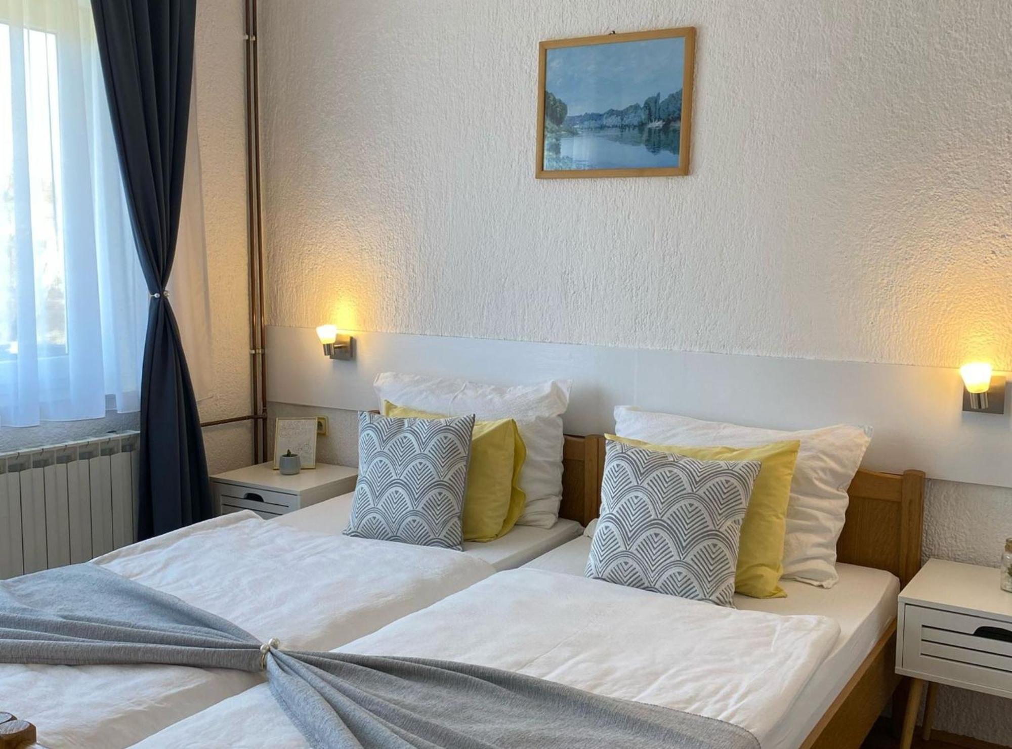Hotel M&N Zafran à Grabovac  Extérieur photo